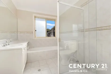 Property photo of 6 Mary Ann Place Cherrybrook NSW 2126