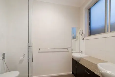 Property photo of 5 Peck Terrace Williams Landing VIC 3027