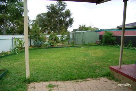 Property photo of 11 Riga Court Wodonga VIC 3690
