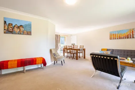 Property photo of 3 First Avenue Katoomba NSW 2780