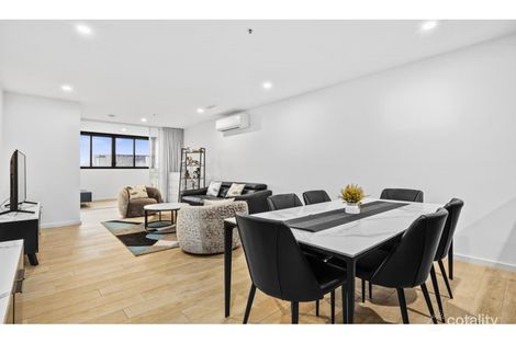 101/2 Terry Connolly St, Coombs, ACT 2611