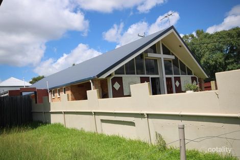 Property photo of 81 Wood Street Depot Hill QLD 4700