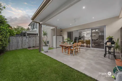 Property photo of 12A Birdwood Road Holland Park West QLD 4121