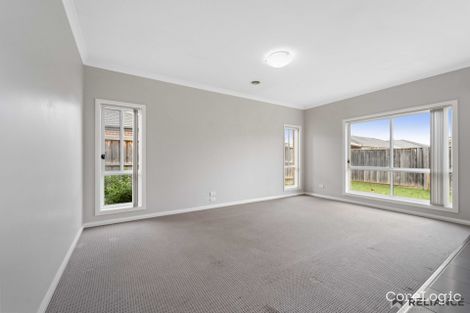 Property photo of 21 Turpentine Road Brookfield VIC 3338