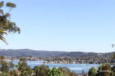 Property photo of 46 Panorama Terrace Green Point NSW 2251