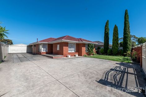 Property photo of 30 College Crescent Keysborough VIC 3173