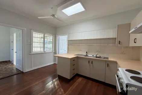 Property photo of 26 Shields Street Redcliffe QLD 4020