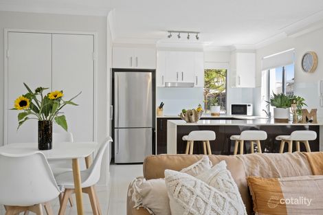 Property photo of 1/21 Albatross Avenue Mermaid Beach QLD 4218