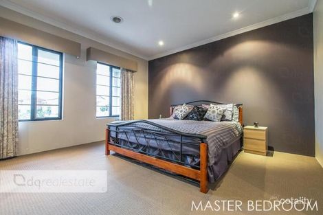 Property photo of 5 Sutton Way Darch WA 6065