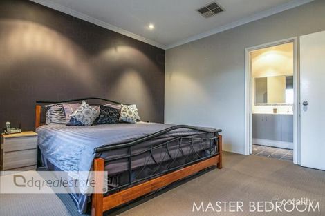 Property photo of 5 Sutton Way Darch WA 6065