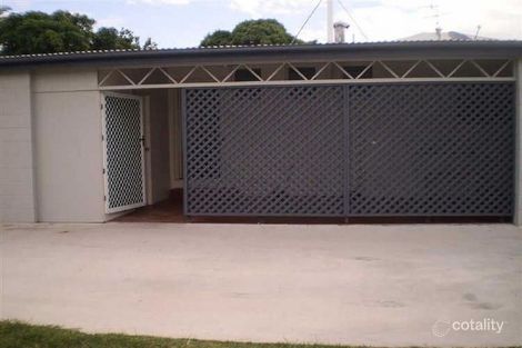 2/1 Bunting St, Bowen, QLD 4805