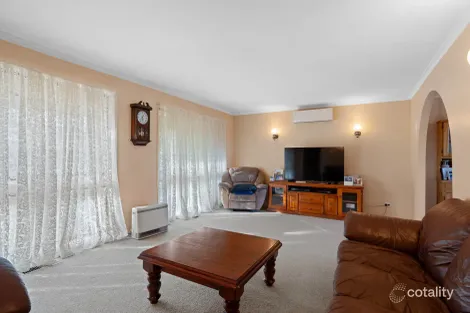 Property photo of 12 Komungla Crescent Goulburn NSW 2580