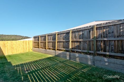 Property photo of 8 Crewes Crescent Redbank Plains QLD 4301