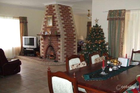 Property photo of 5 Stokes Road Pine Mountain QLD 4306