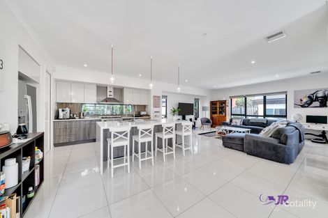 Property photo of 225 Featherbrook Drive Point Cook VIC 3030