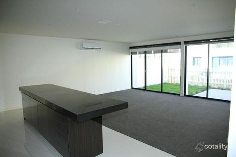 Property photo of 14 Bando Road Springvale VIC 3171