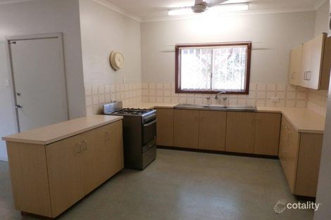 8 Butler Ct, Nickol, WA 6714