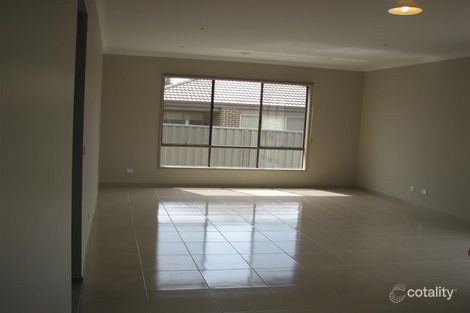 Property photo of 6 Hewitt Street Cranbourne East VIC 3977