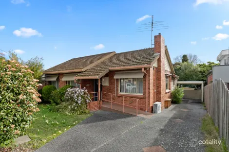Property photo of 30 Gloucester Road Ashburton VIC 3147