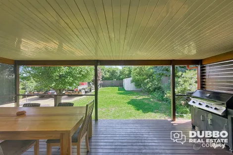 Property photo of 8 Ronald Street Dubbo NSW 2830