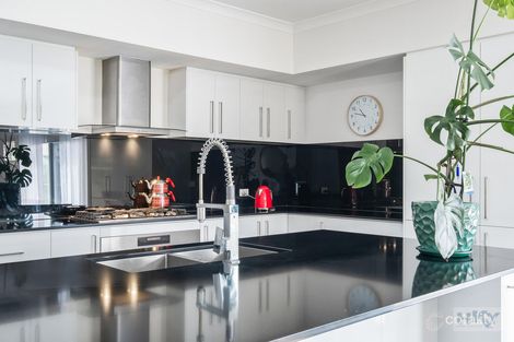 Property photo of 8 Putley Road The Vines WA 6069