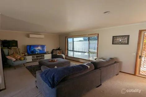 Property photo of 2/5 Ware Avenue West Wodonga VIC 3690