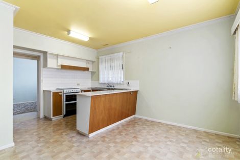 Property photo of 11 Cherry Crescent Morwell VIC 3840