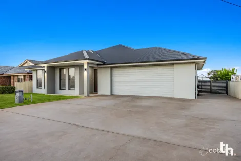 Property photo of 5 Thomas Street Gillieston Heights NSW 2321