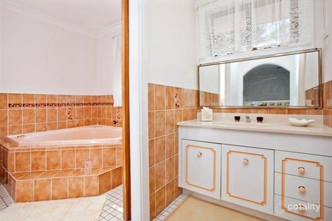 Property photo of 11 Ballard Place Doonside NSW 2767