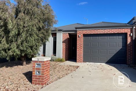 5 Doble Ct, Maryborough, VIC 3465