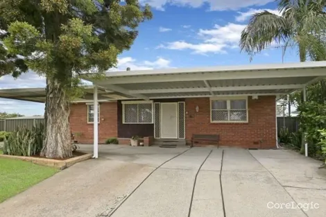 Property photo of 1 Midway Place Lethbridge Park NSW 2770