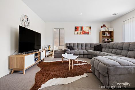 Property photo of 19 Botany Drive Carrum Downs VIC 3201
