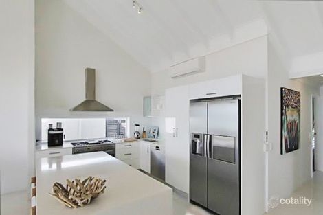 Property photo of 430 The Esplanade Palm Beach QLD 4221