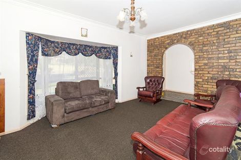 Property photo of 4 Ironbark Court Highfields QLD 4352