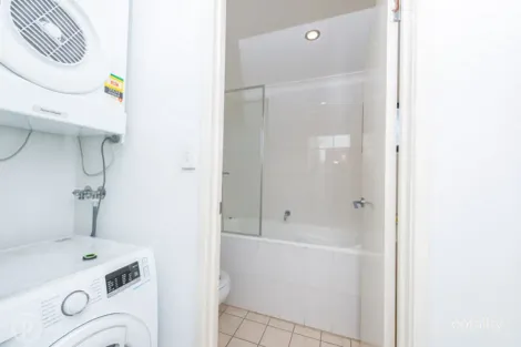 Property photo of 1/5 Ivanhoe Street Annerley QLD 4103