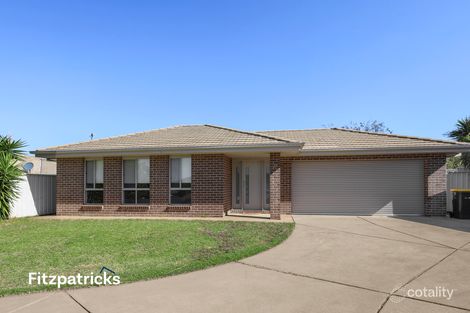Property photo of 2/33 Gunn Drive Estella NSW 2650
