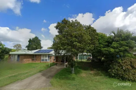 4 Elfin Ct, Moore Park Beach, QLD 4670