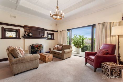 Property photo of 31 Maysia Street Canterbury VIC 3126