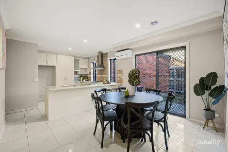 Property photo of 8/18-20 Golden Grove Springvale South VIC 3172