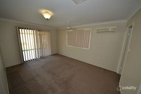Property photo of 8 Lamb Avenue Gracemere QLD 4702