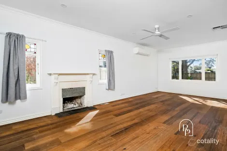 Property photo of 18 Pettit Street Crib Point VIC 3919