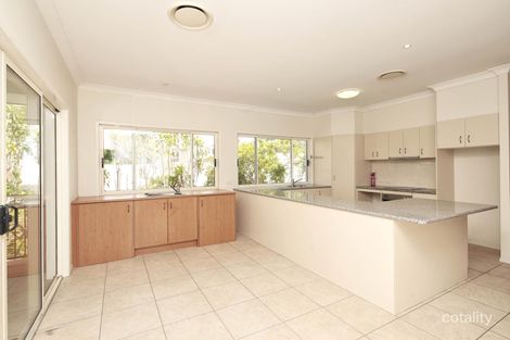Property photo of 96 Highland Terrace St Lucia QLD 4067