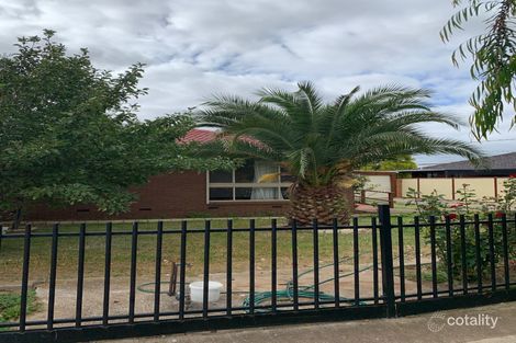 Property photo of 12 Maynard Place Kings Park VIC 3021