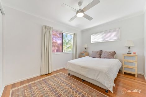 Property photo of 35 Bates Drive Birkdale QLD 4159