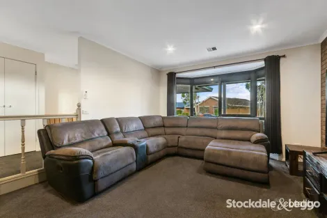 Property photo of 2 Ensay Court Morwell VIC 3840