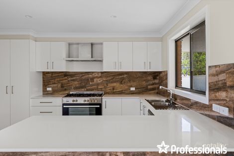 Property photo of 63 Amber Close Kelso NSW 2795