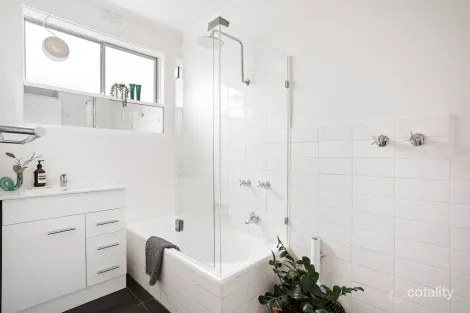 Property photo of 8/36 Johnstone Street Malvern VIC 3144