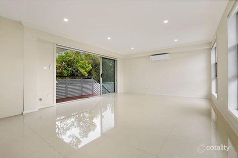 Property photo of 4/223 Princes Highway Albion Park Rail NSW 2527