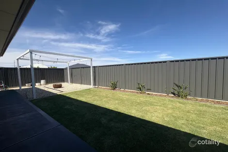 Property photo of 7 Alex Street Angle Vale SA 5117