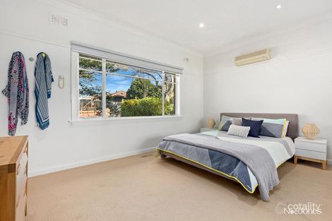 Property photo of 33 Devon Street Box Hill South VIC 3128